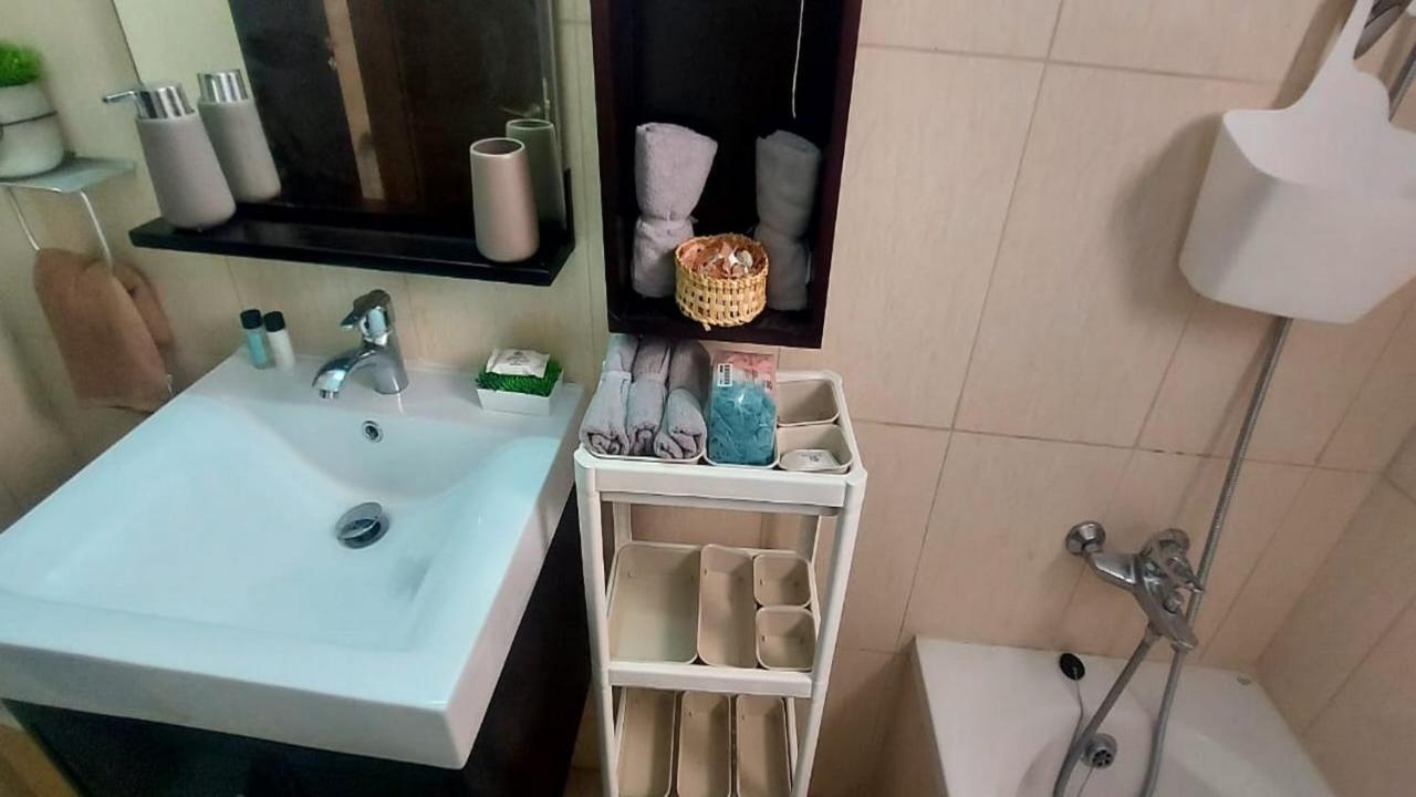 Paramount Gardens Resorts C202 Larnaca Extérieur photo