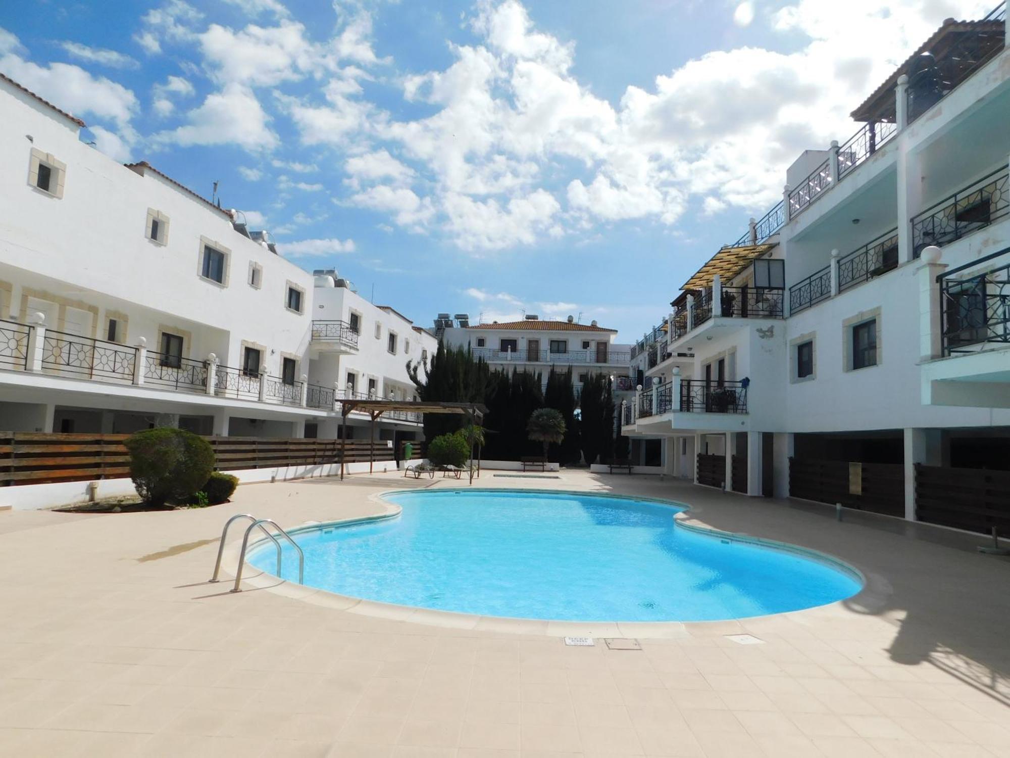 Paramount Gardens Resorts C202 Larnaca Extérieur photo